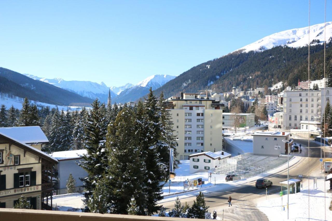 Ferienwohnungen, Carlton Am Park, Davos Platz Esterno foto