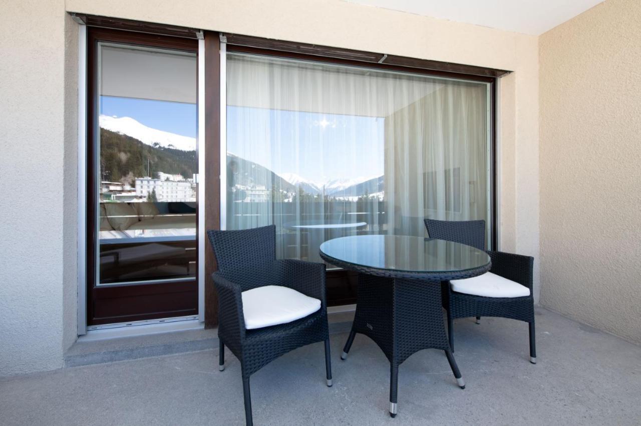 Ferienwohnungen, Carlton Am Park, Davos Platz Esterno foto