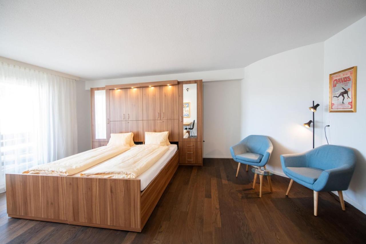 Ferienwohnungen, Carlton Am Park, Davos Platz Esterno foto