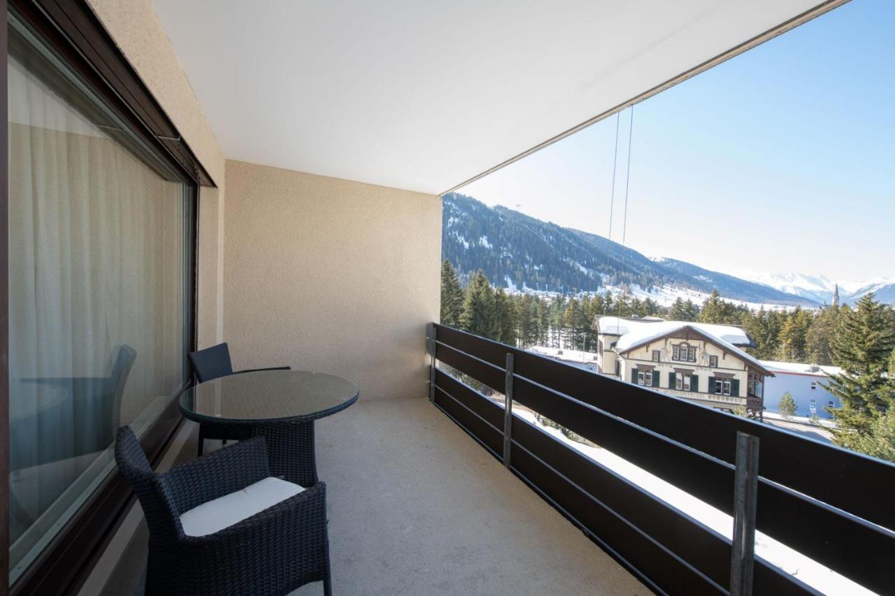 Ferienwohnungen, Carlton Am Park, Davos Platz Esterno foto